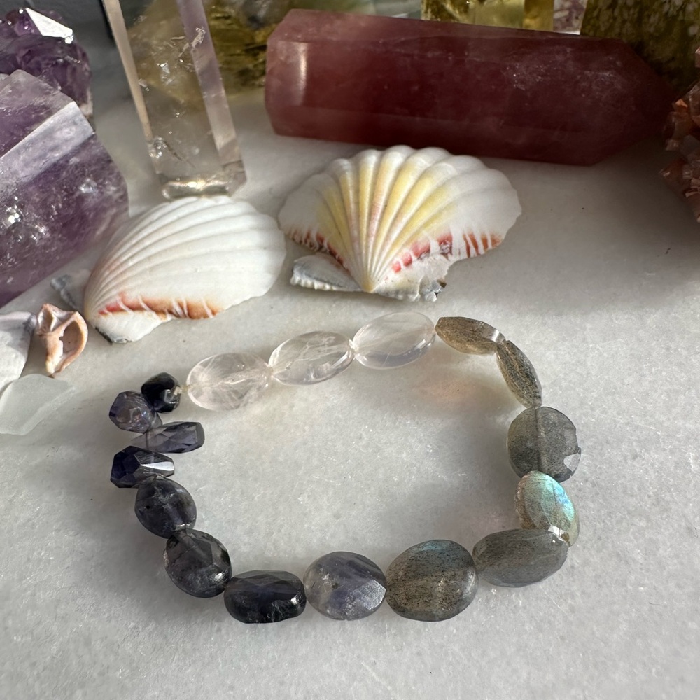 Mixed Gemstone Labradorite, Iolite, Quartz Beaded Stretch Bracelet